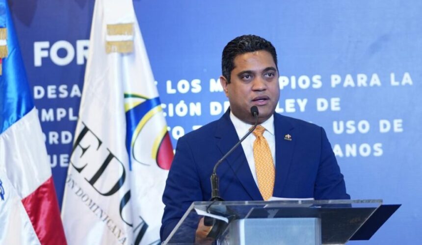 Kelvin Cruz destaca avances en el Ministerio de Deportes tras 100 días de gestión