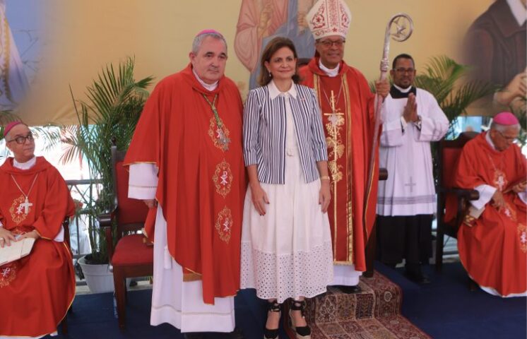 Monseñor Faustino Burgos Brisman, nuevo obispo de Baní