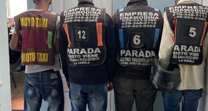 Apresan cuatro hombres responsables de presuntamente robar comida de camiones de primera necesidad