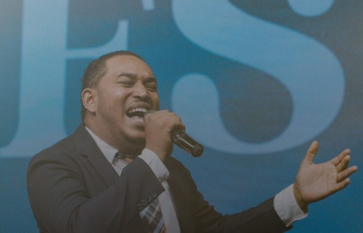 Yeik Roa lanza su nueva canción 