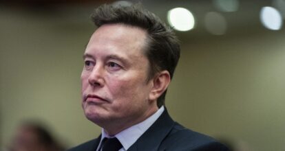 Elon Musk busca superdotados para trabajar más de 80 horas en oficina