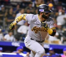Águilas derrotan Tigres en partido recortado por lluvia