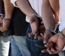 PN captura tres extranjeros pertenecientes a presunta banda de estafadores