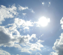 Cielo soleado y chubascos aislados por efectos locales, según Indomet