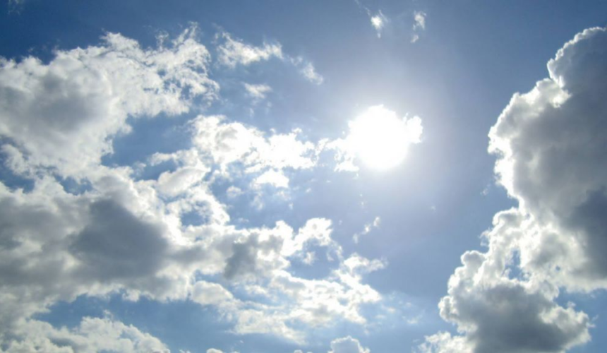 Cielo soleado y chubascos aislados por efectos locales, según Indomet
