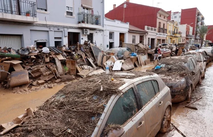 Aumentan a 205 las víctimas por la dana en Valencia