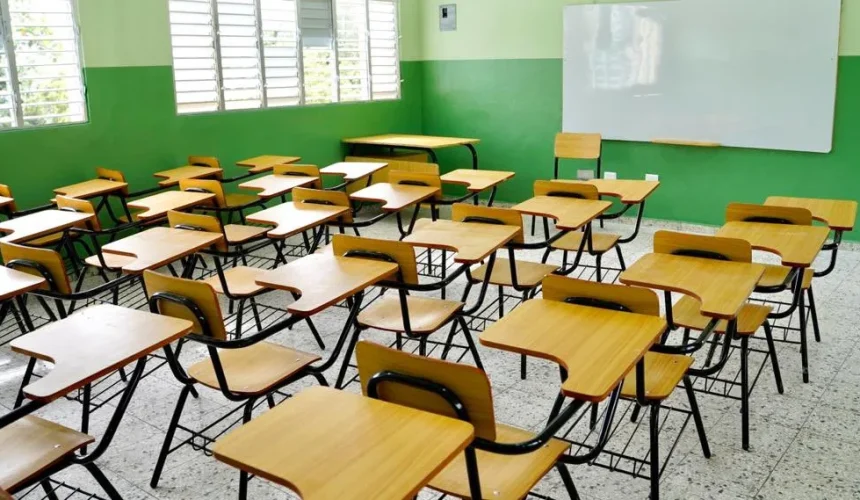 Continúa la huelga de profesores en Santiago, ¿Cuáles son sus exigencias?