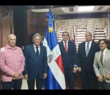 Embajada Española responde ante críticas por negar visado a dominicanos
