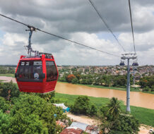 Usuarios se encuentran ¡atrapados! en cabina de teleférico en dirección a Los Tres Brazos
