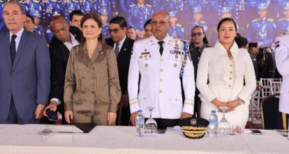 Vicepresidenta Raquel Peña encabeza graduación de 47 nuevos oficiales académicos de la Policía Nacional