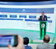 Fernández critica obras inconclusas del Gobierno