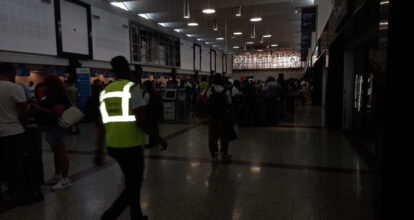 Apagón de una hora y 40 minutos altera operaciones en  Aeropuerto Las Américas