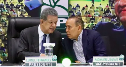 Radhamés Jiménez llama al pueblo “a frenar Gobierno en su escalada de préstamos”