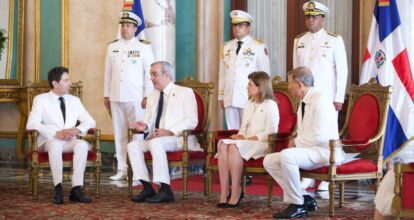 Abinader recibe cartas credenciales de nuevos embajadores habilitados en el país