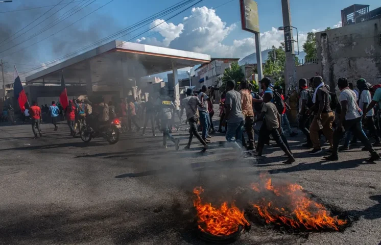 Unas 120 personas, la mayoría de la tercera edad, asesinadas en Haití por una banda