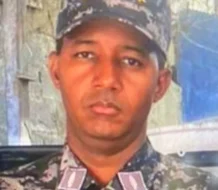 Asesinan a un segundo teniente de la Policía Nacional en Maria Auxiliadora