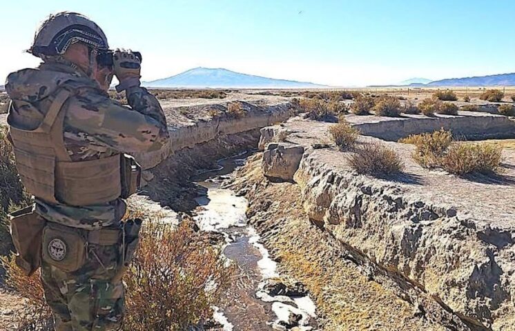 Bolivia despliega más de 8.000 militares en las fronteras para frenar el contrabando de alimentos