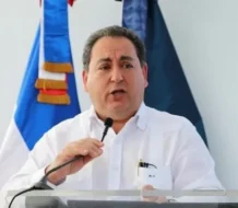 Lama responde a CMD ante declaraciones de exclusión aumento de salarios a más de 2mil médicos 