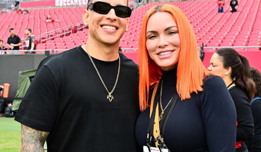 Abogados de Daddy Yankee solicitan orden por desacato contra su esposa