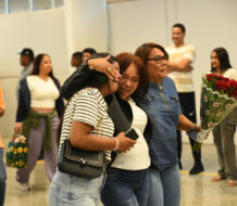 La diáspora dominicana llega para pasar Navidad en familia