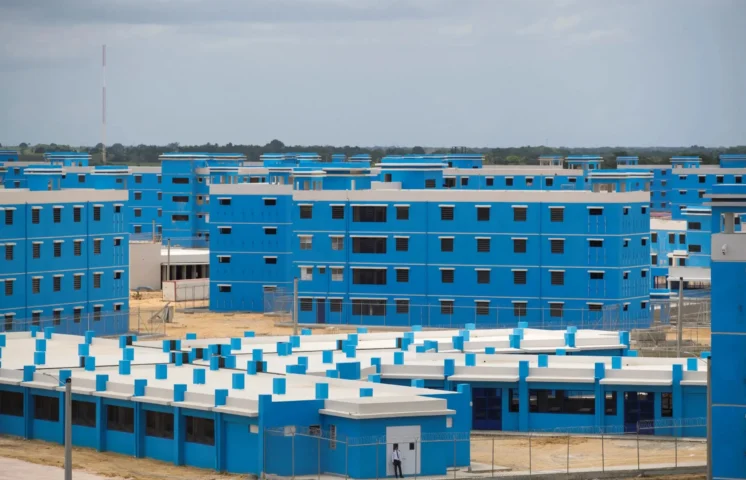 Primera fase de Las Parras será entregada en el 2025; 2400 reclusos serán trasladados