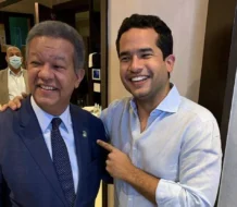 Omar presenta a Leonel Fernández como el “líder indiscutible” de la FP