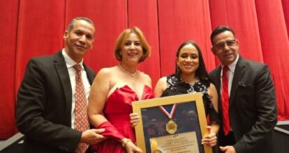 Amigos Sea Food Steak House gana mejor restaurante del año