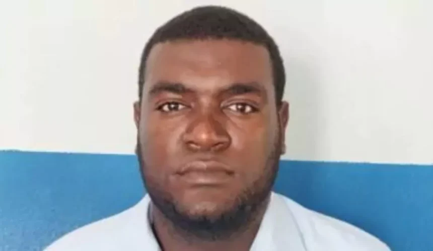 Tres meses de prisión preventiva para profesor acusado de abusar a estudiante en SPM