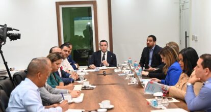 Reunión entre Diputados y autoridades para optimizar el Sistema Dominicano de la Calidad