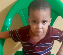 Conani busca a padres de niño extraviado en Punta Cana