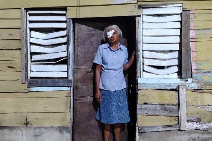 Denuncian agresión contra anciana por exigir que moderarán el ruido de fiesta en plena madrugada