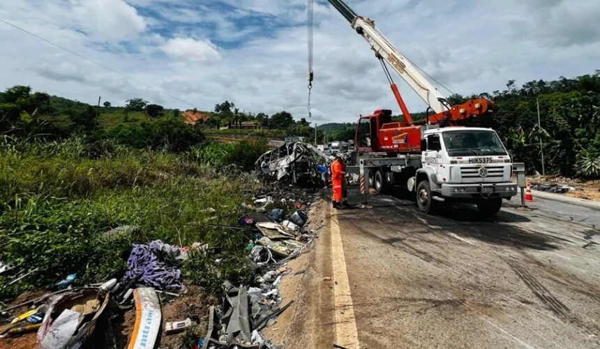 Se entrega a la Policía brasileña conductor implicado en accidente donde murieron 41 personas 