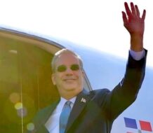 Presidente Abinader viaja este jueves a toma posesión gobernadora de Puerto Rico