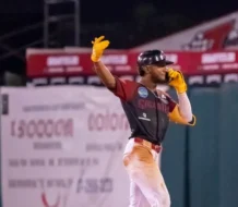 Licey, Águilas y Gigantes se alzan ganadores de este lunes