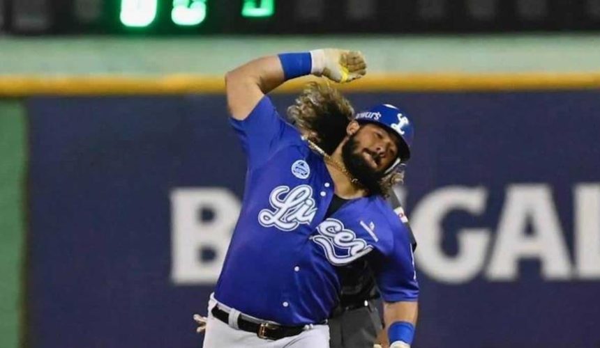 ¡Al son de dos cuadrangulares! Licey derrota a Los Gigantes