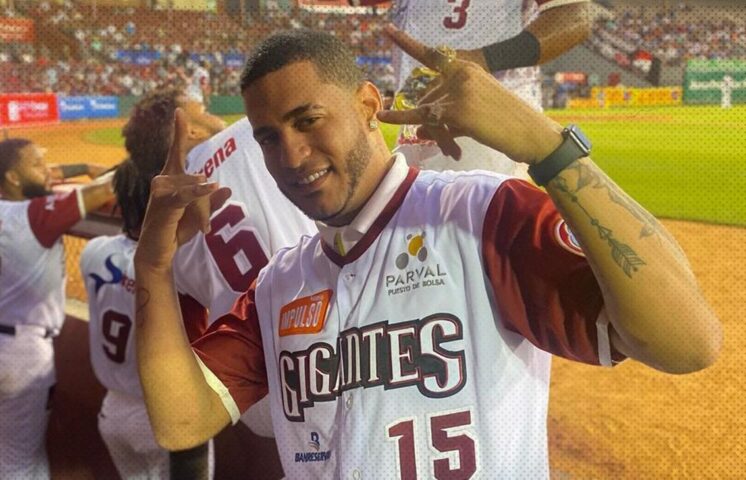 Licey aplasta a Águilas y Gigantes siguen dando la pelea