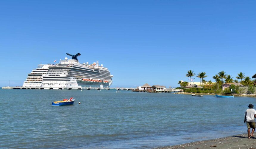 Puerto Plata lucha para resurgir en el turismo; recibirá 86 cruceros en diciembre 