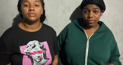 Detienen dos presuntas trabajadoras sexuales sustrajeron 80 mil pesos a un cliente en hotel de Dajabón