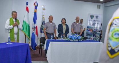 Policía Comunitaria imparte taller 