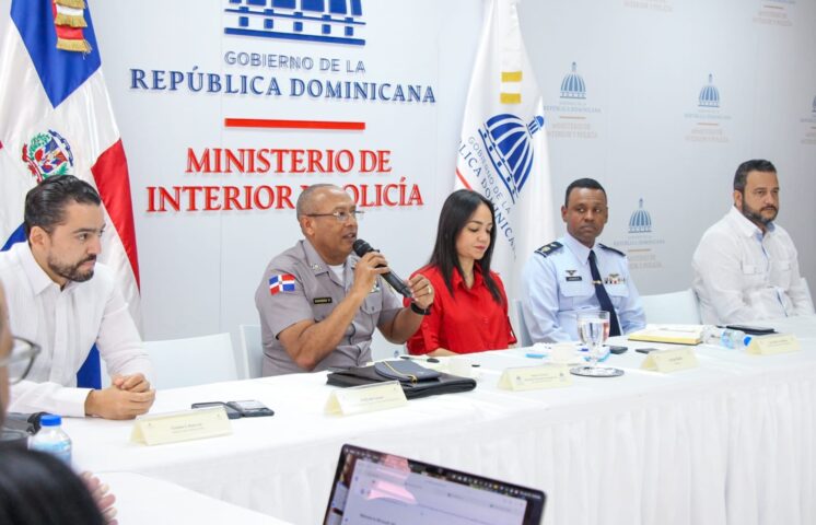 Mayor general Ramón Antonio Guzmán lidera acciones de transformación de la PN