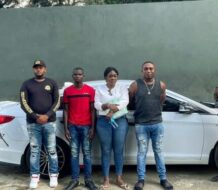 Ejército detiene 34 indocumentados a bordo de un autobús y dos carros en Mao