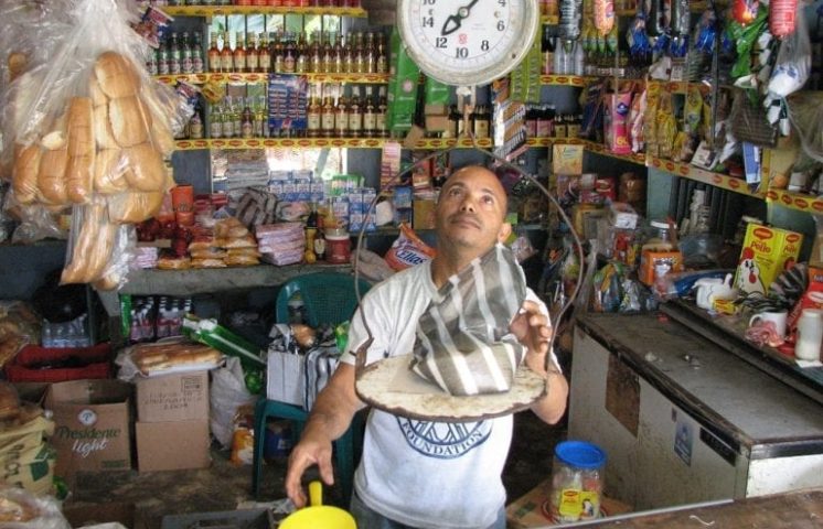 Alimentos de primera necesidad subieron de precio a finales de diciembre 