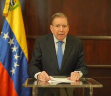 Edmundo González se dirige al pueblo venezolano y denomina a Maduro como un dictador