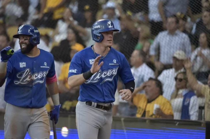Licey y Escogido remontan importantes victorias este domingo 
