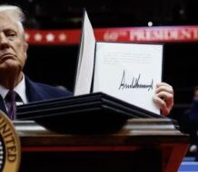 Donald Trump revoca a Cuba de la lista de terrorismo