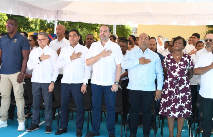 INEFI impulsa atletismo escolar con nueva pista en el Politécnico Víctor Estrella Liz