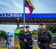 Venezuela cierra frontera con Colombia tras supuesta “conspiración Internacional”