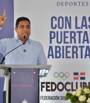 Ministro de Deportes anuncia inversión de 2 mil millones en obras deportivas en el 2025