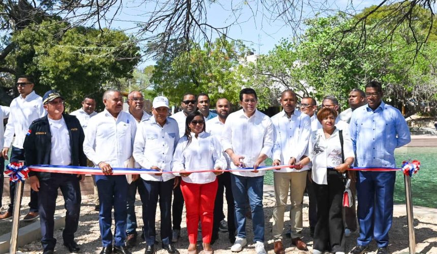 Turismo entrega renovado balneario Boca de Cachón en Jimaní 
