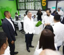 Abinader inaugura Punto GOB en SC; beneficiará a más de 700 mil personas